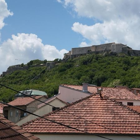 Jasna1 Apartman Knin Kültér fotó