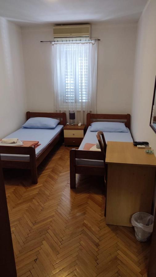 Jasna1 Apartman Knin Kültér fotó