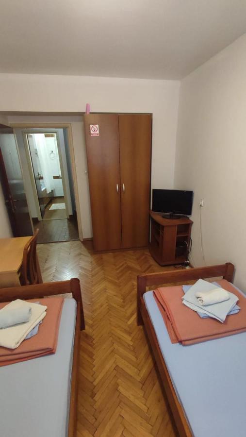 Jasna1 Apartman Knin Kültér fotó