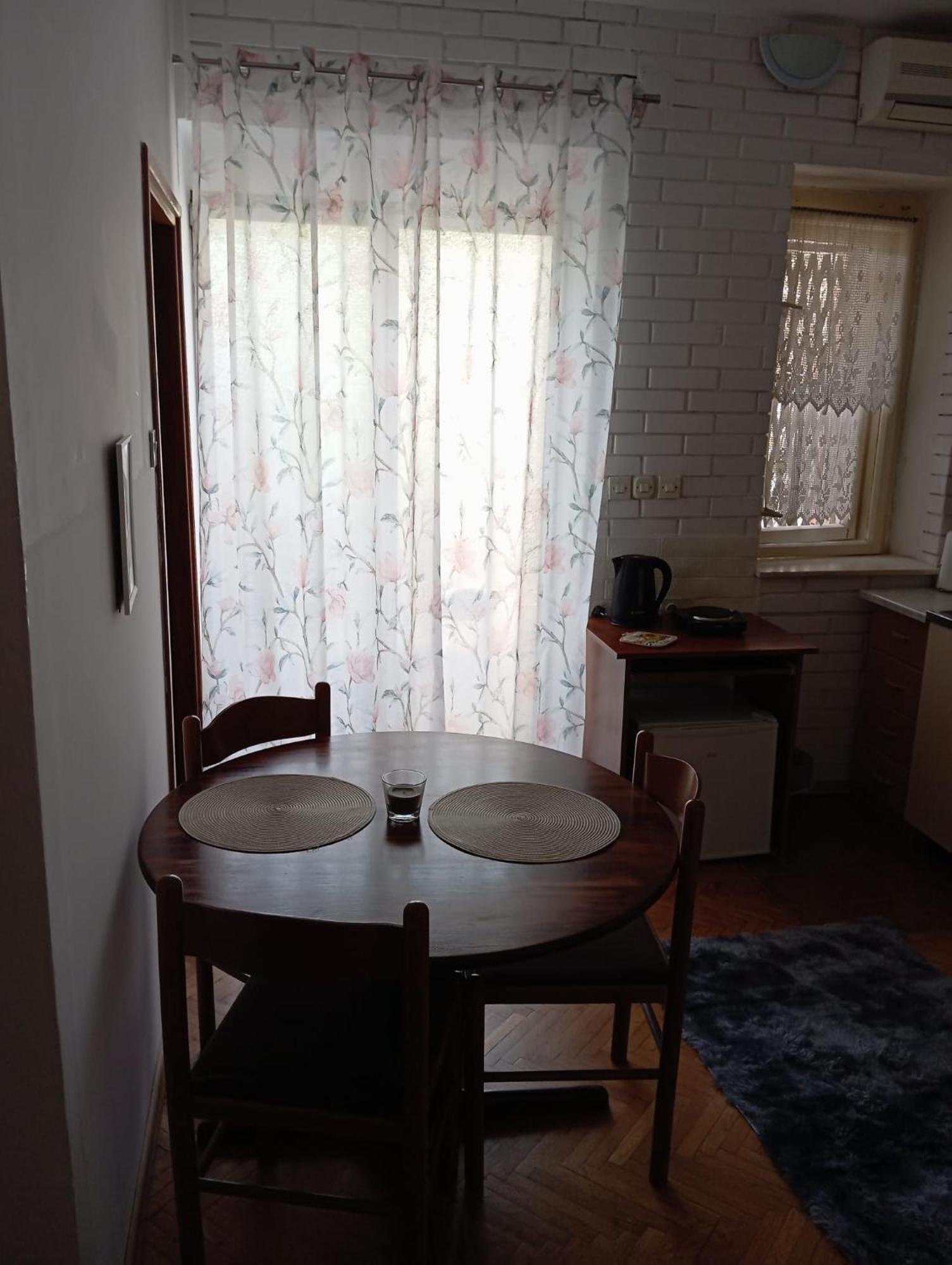 Jasna1 Apartman Knin Kültér fotó