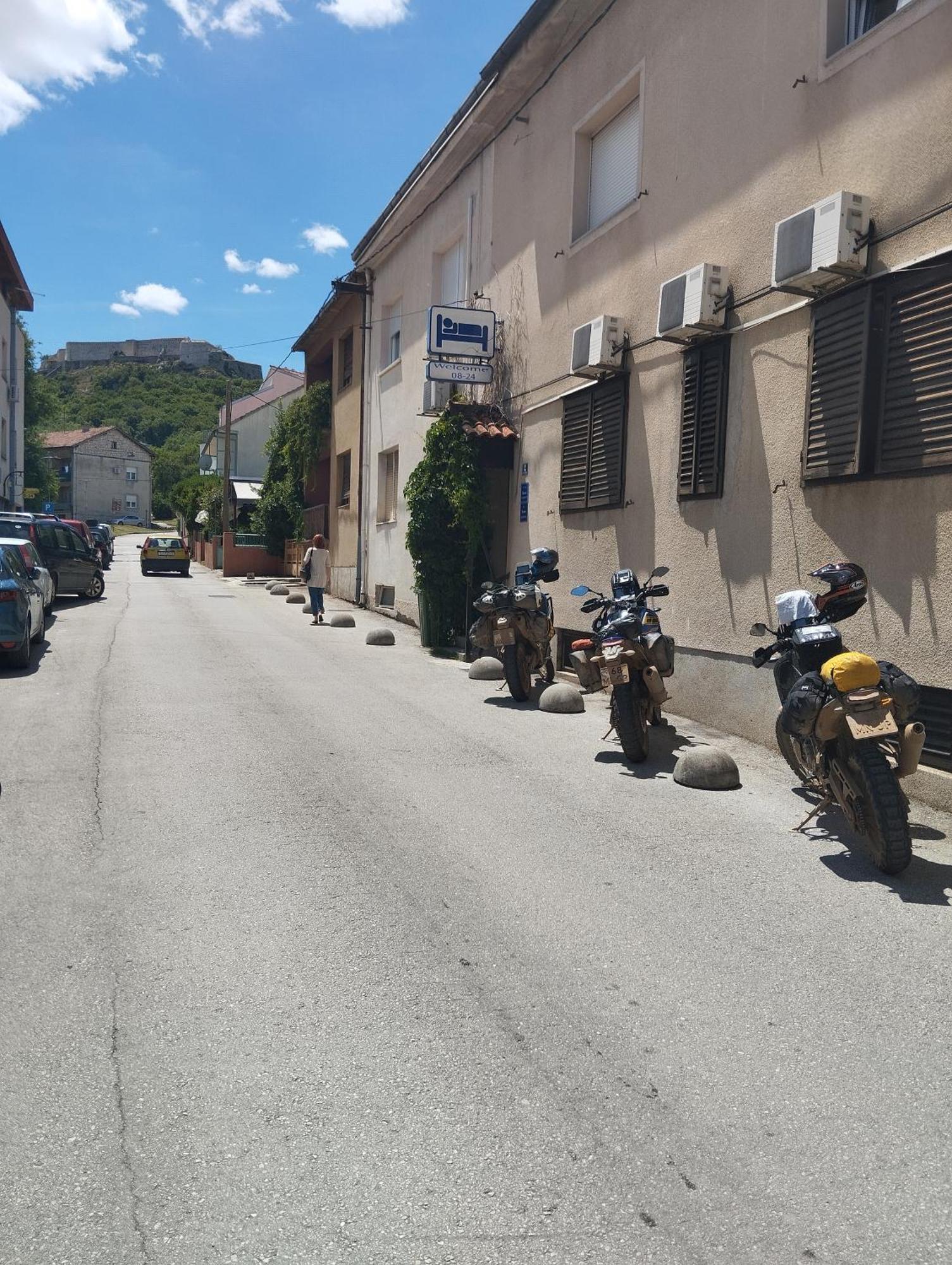 Jasna1 Apartman Knin Kültér fotó